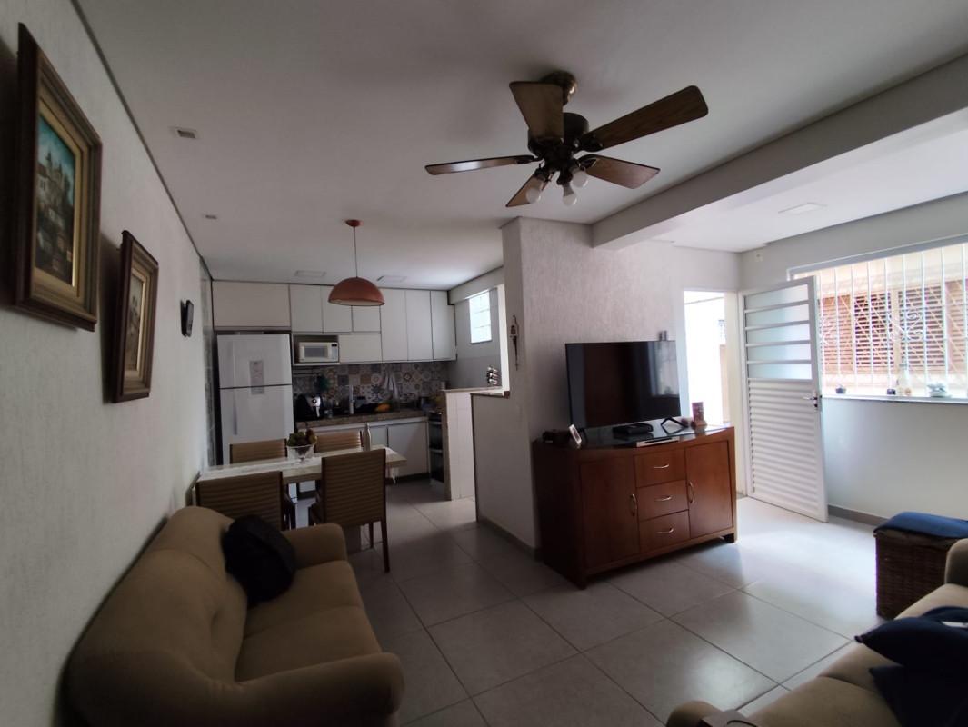 Casa, Padre Eustáquio, 7 Quartos, 4 Vagas, 2 Suítes