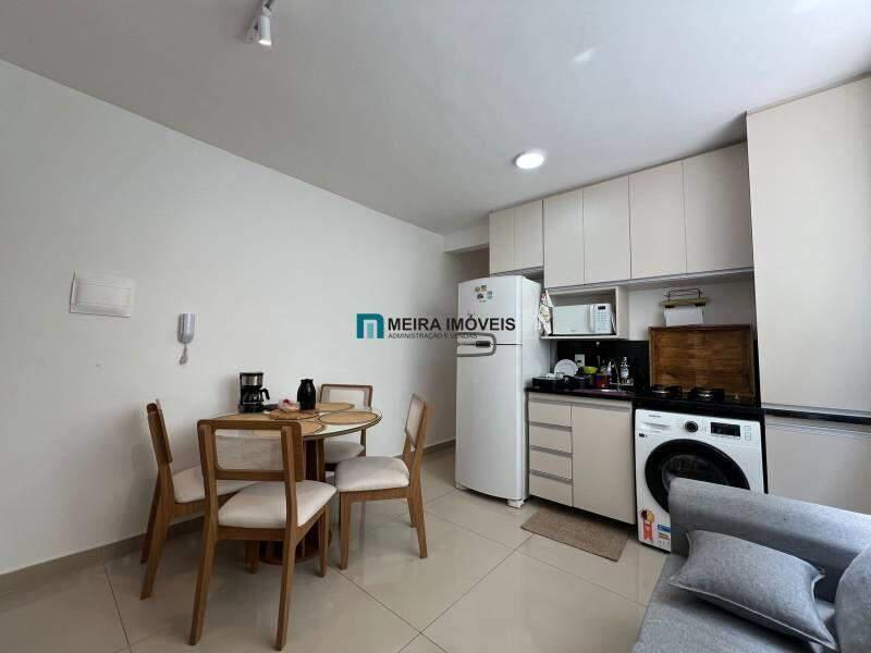 Apartamento, Sagrada Família, 2 Quartos, 1 Vaga