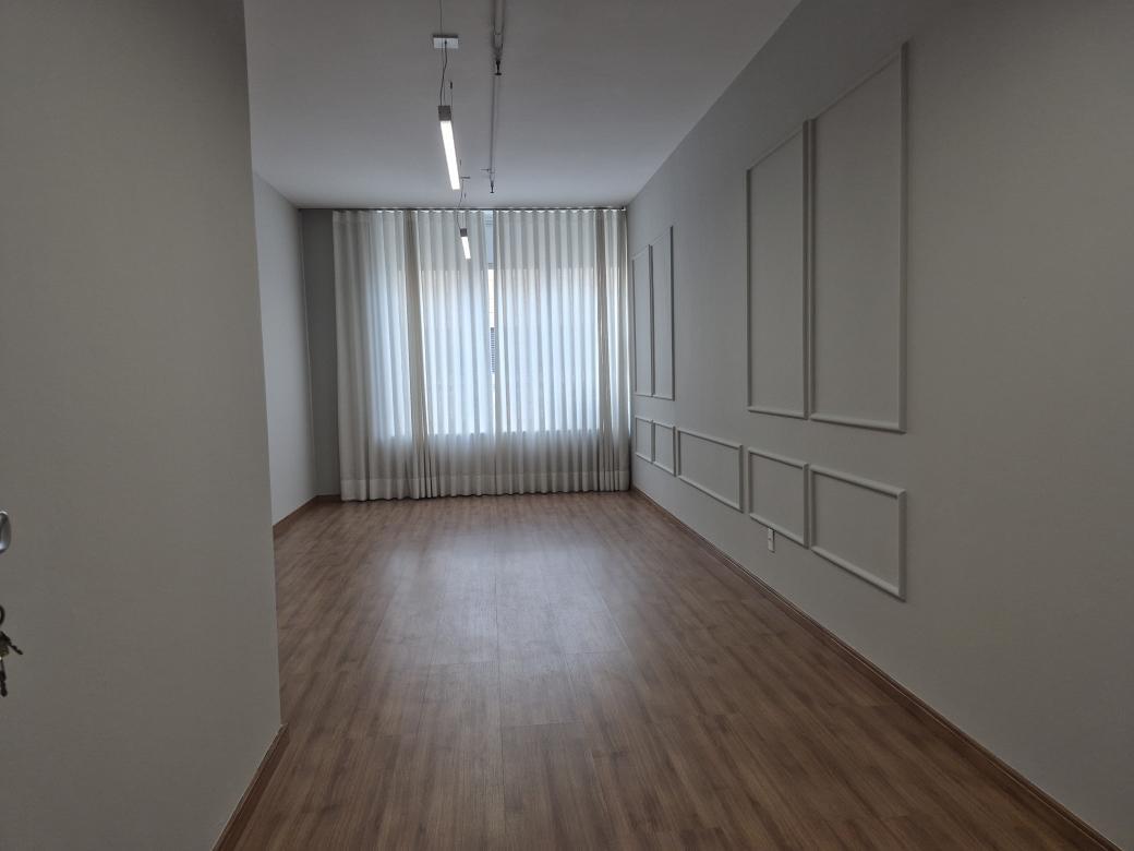 Sala, Savassi, 0 Quarto, 1 Vaga