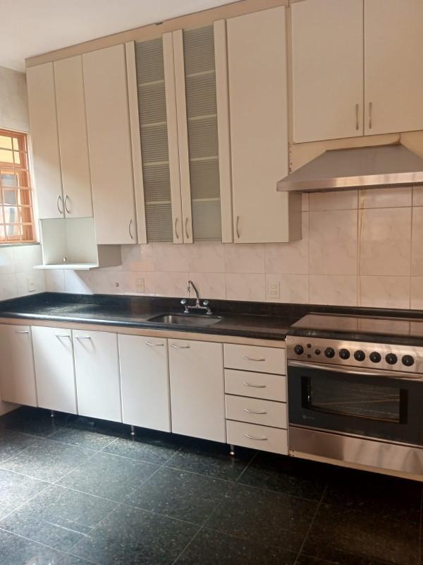 Casa, Santa Inês, 5 Quartos, 5 Vagas, 1 Suíte