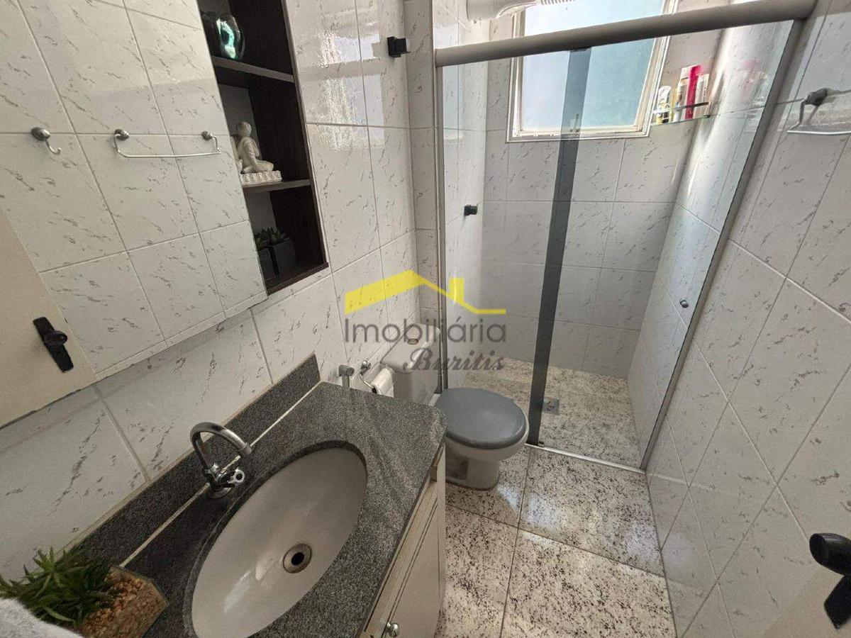Apartamento, Estoril, 2 Quartos, 1 Vaga, 1 Suíte