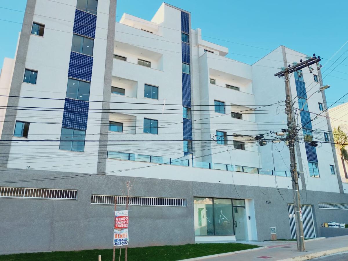 Cobertura, Santa Branca, 3 Quartos, 2 Vagas, 1 Suíte