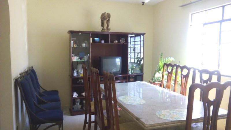 Casa, Prado, 4 Quartos, 3 Vagas, 1 Suíte