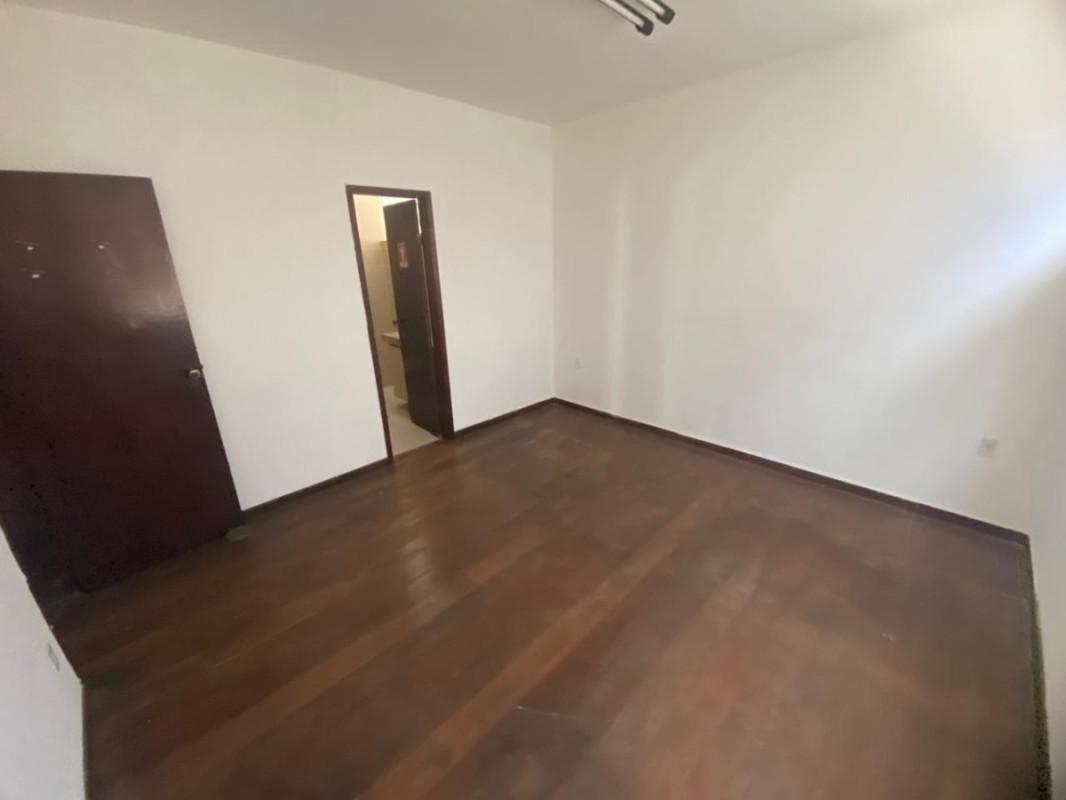 Casa, Canaã, 5 Quartos, 2 Vagas, 2 Suítes