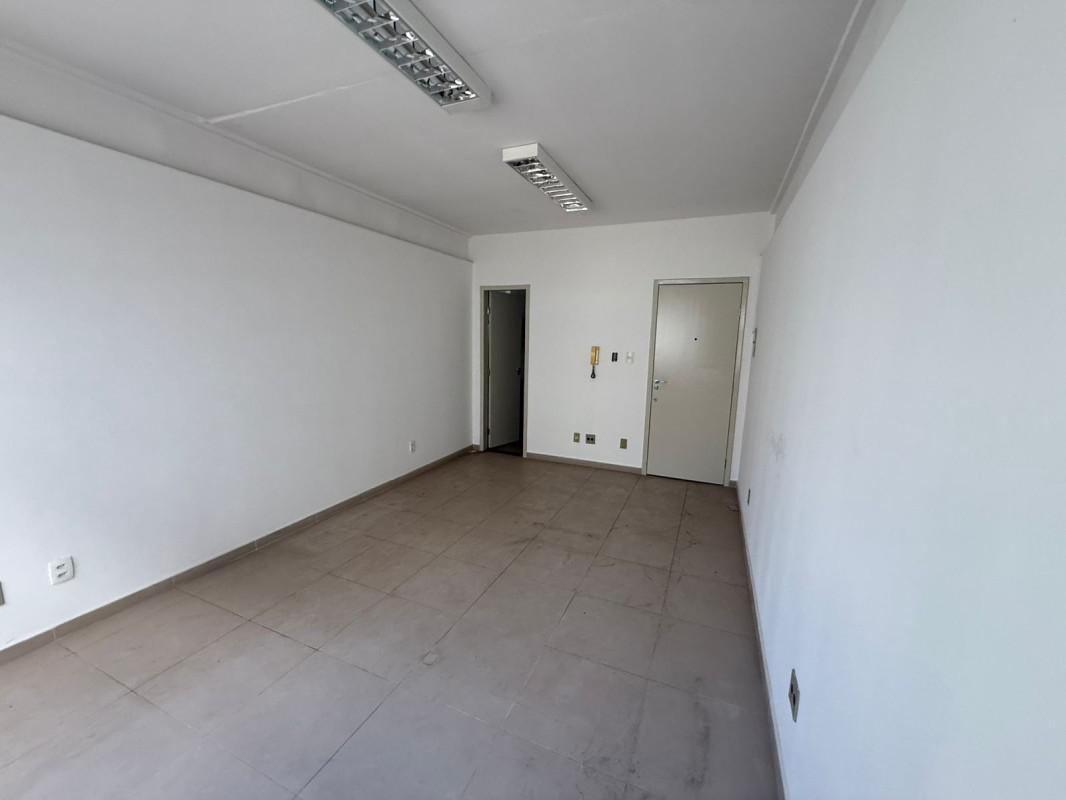 Sala, Santa Efigênia, 0 Quarto, 1 Vaga