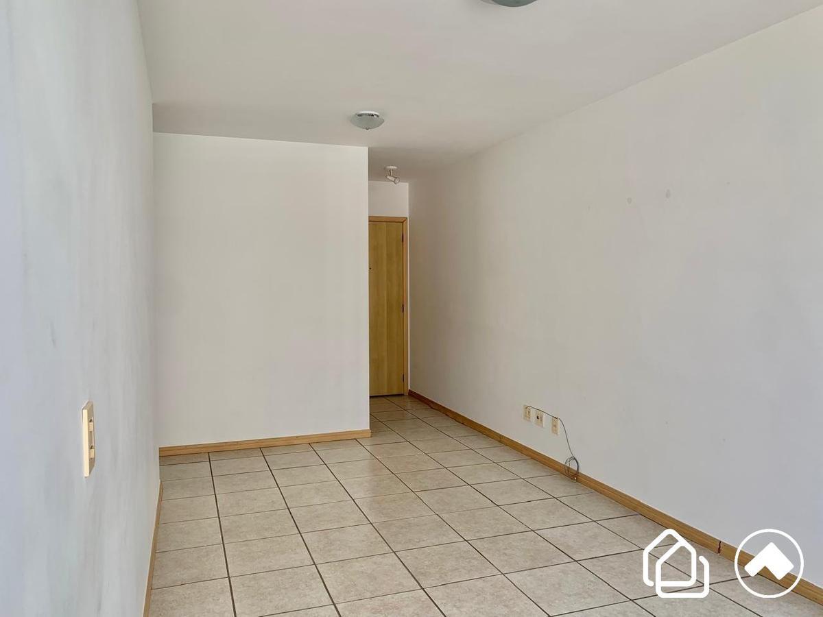 Apartamento, Estoril, 3 Quartos, 2 Vagas, 1 Suíte