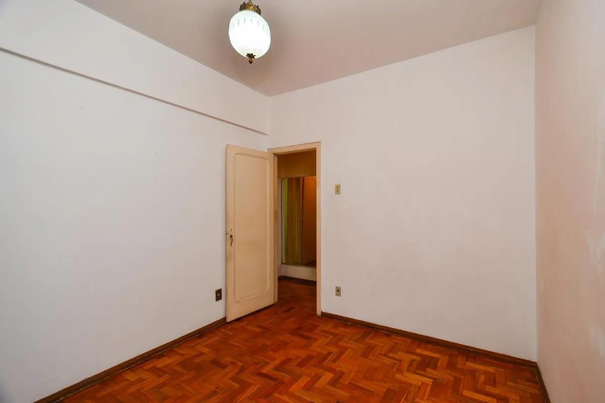 Apartamento, Centro, 2 Quartos, 0 Vaga