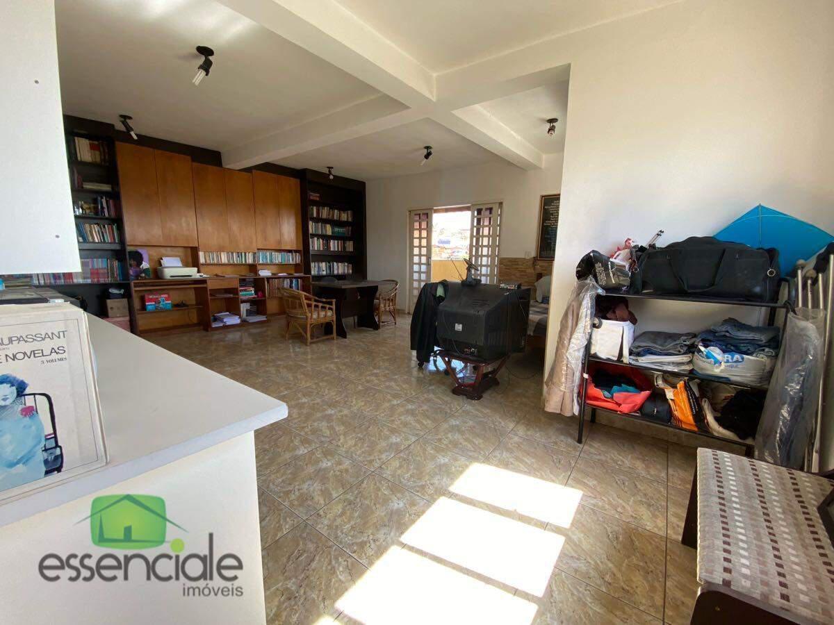 Casa, Novo Eldorado, 4 Quartos, 4 Vagas, 1 Suíte