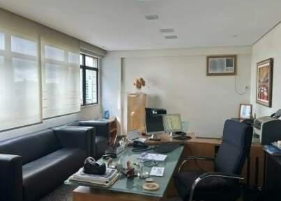 Sala, Vila da Serra, 0 Quarto, 3 Vagas