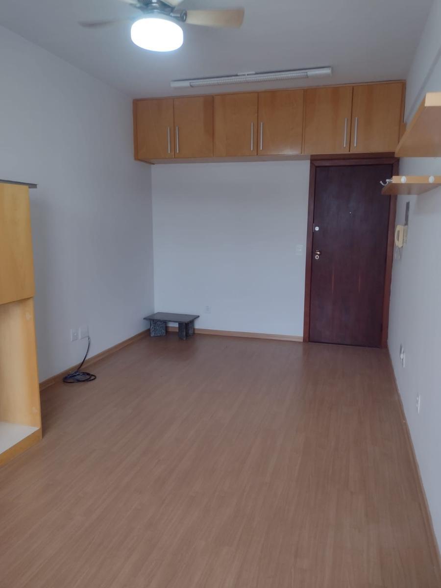 Sala, Barro Preto, 0 Quarto, 0 Vaga