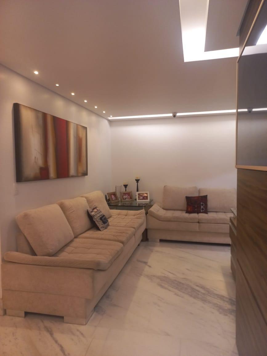 Apartamento, Sagrada Família, 3 Quartos, 2 Vagas, 1 Suíte