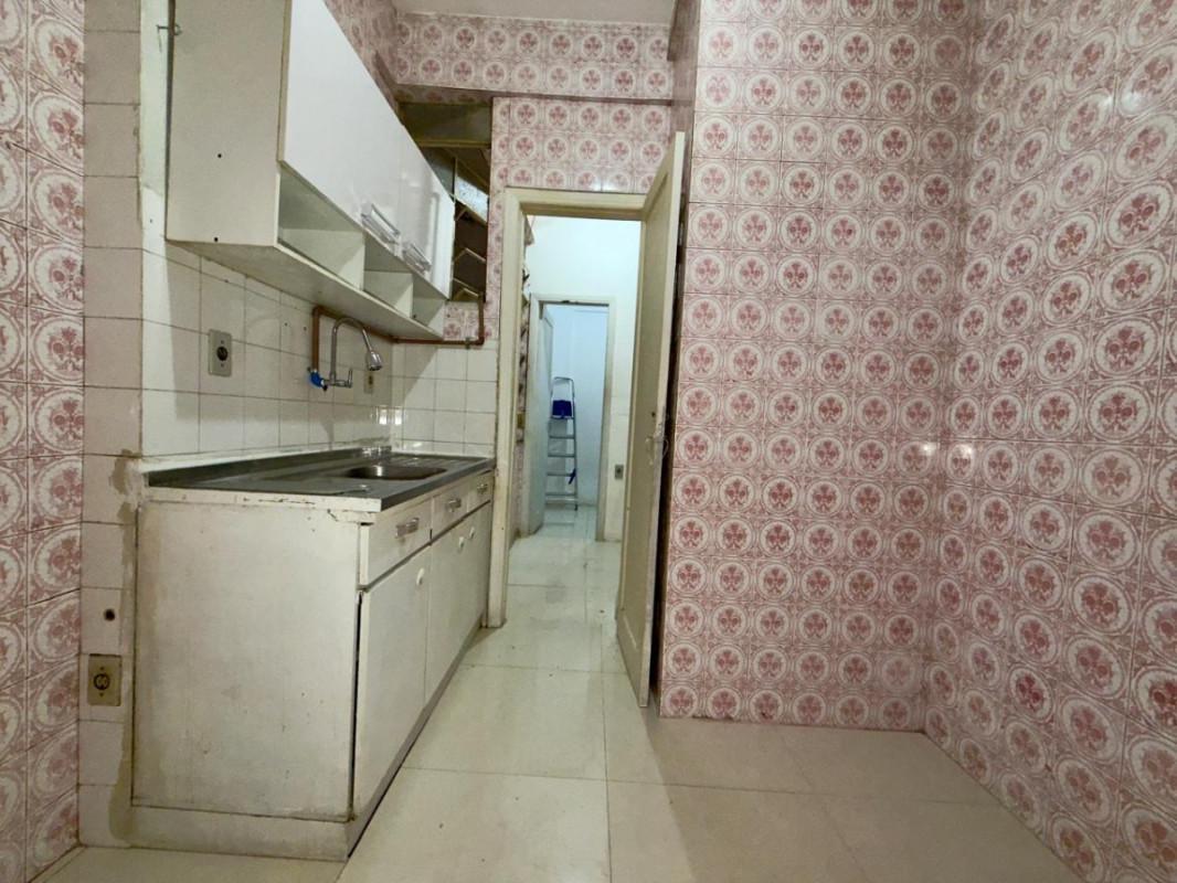 Apartamento, Centro, 2 Quartos, 0 Vaga