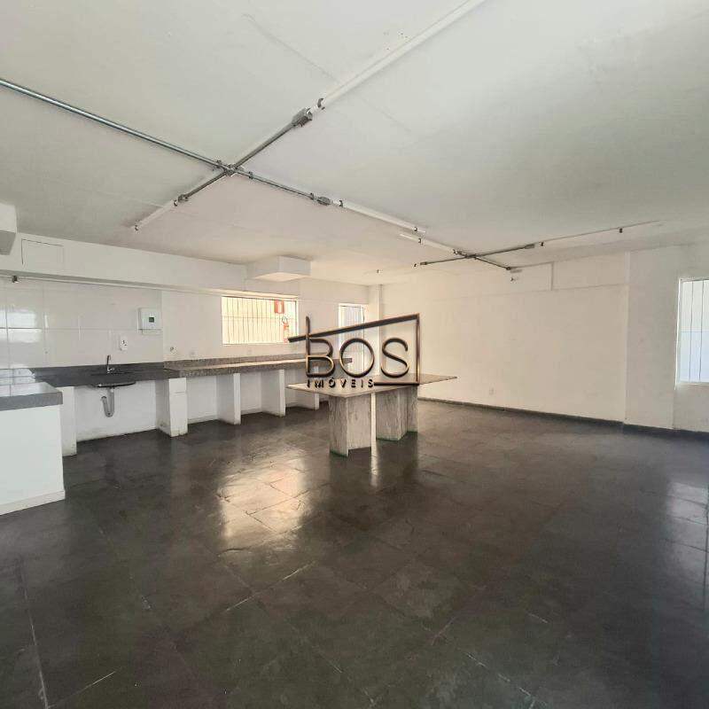 Prédio, Coração de Jesus, 0 Quarto, 2 Vagas, 24 Suítes