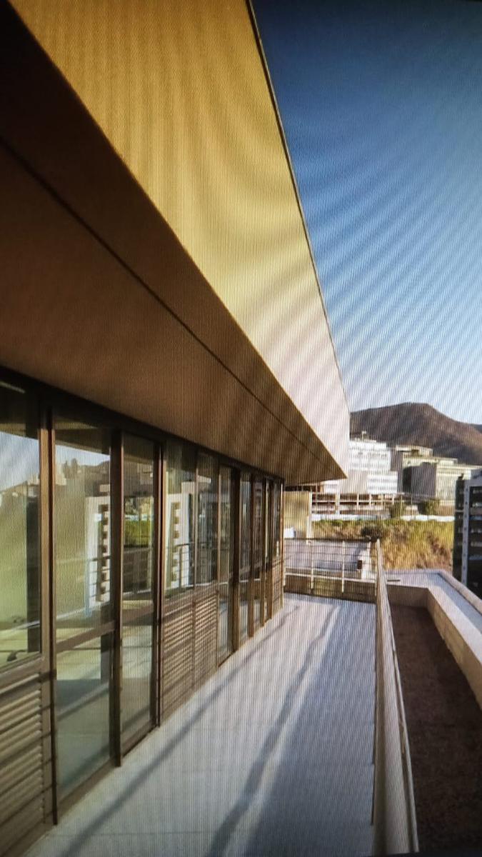 Sala, Estoril, 0 Quarto, 1 Vaga