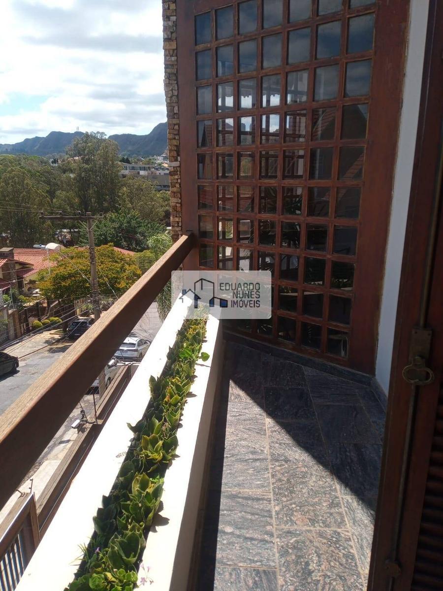 Casa, Santa Lúcia, 4 Quartos, 8 Vagas, 2 Suítes