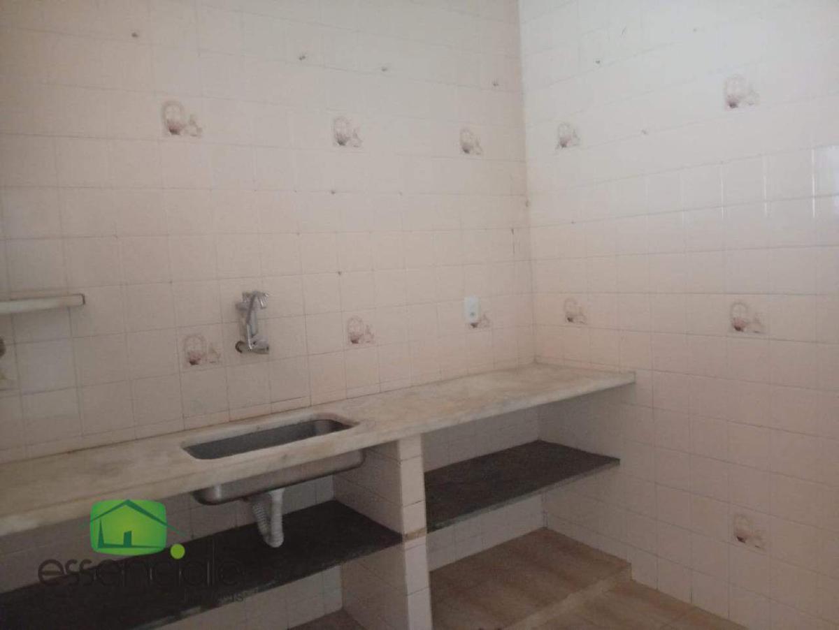Casa Comercial, Santa Cruz Industrial, 4 Quartos, 10 Vagas, 1 Suíte