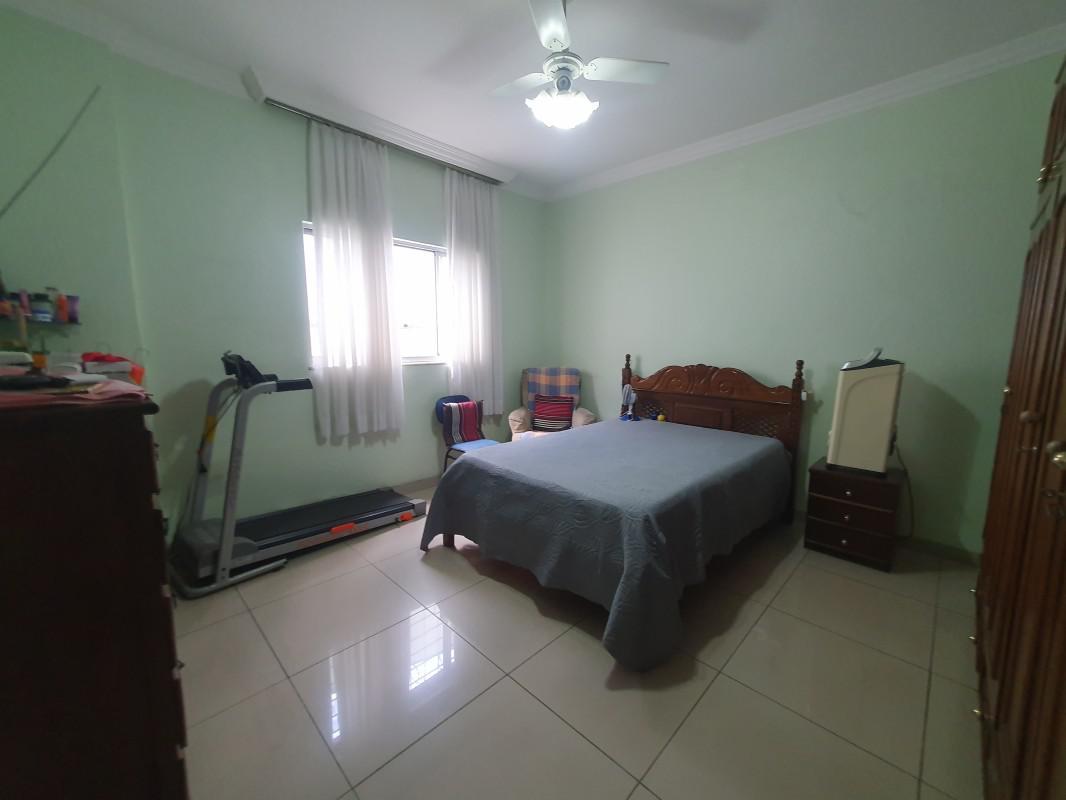 Casa, Nova Suíssa, 4 Quartos, 2 Vagas, 1 Suíte