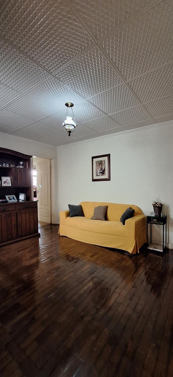 Casa, Floresta, 6 Quartos, 1 Vaga, 1 Suíte