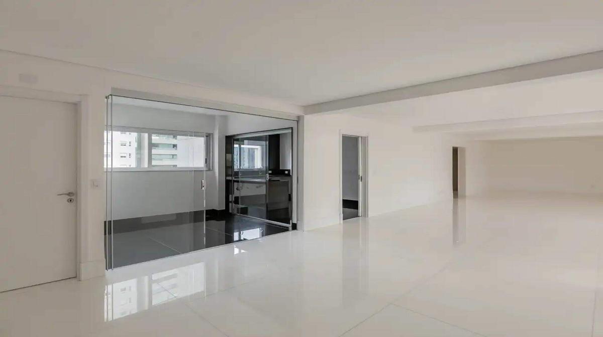 Apartamento, Vila da Serra, 4 Quartos, 4 Vagas, 2 Suítes