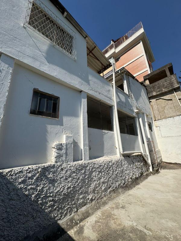 Casa, Graça, 4 Quartos, 2 Vagas, 1 Suíte