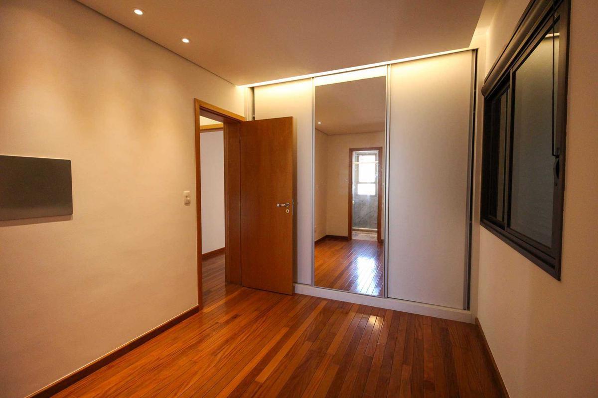 Apartamento, Sion, 4 Quartos, 4 Vagas, 3 Suítes