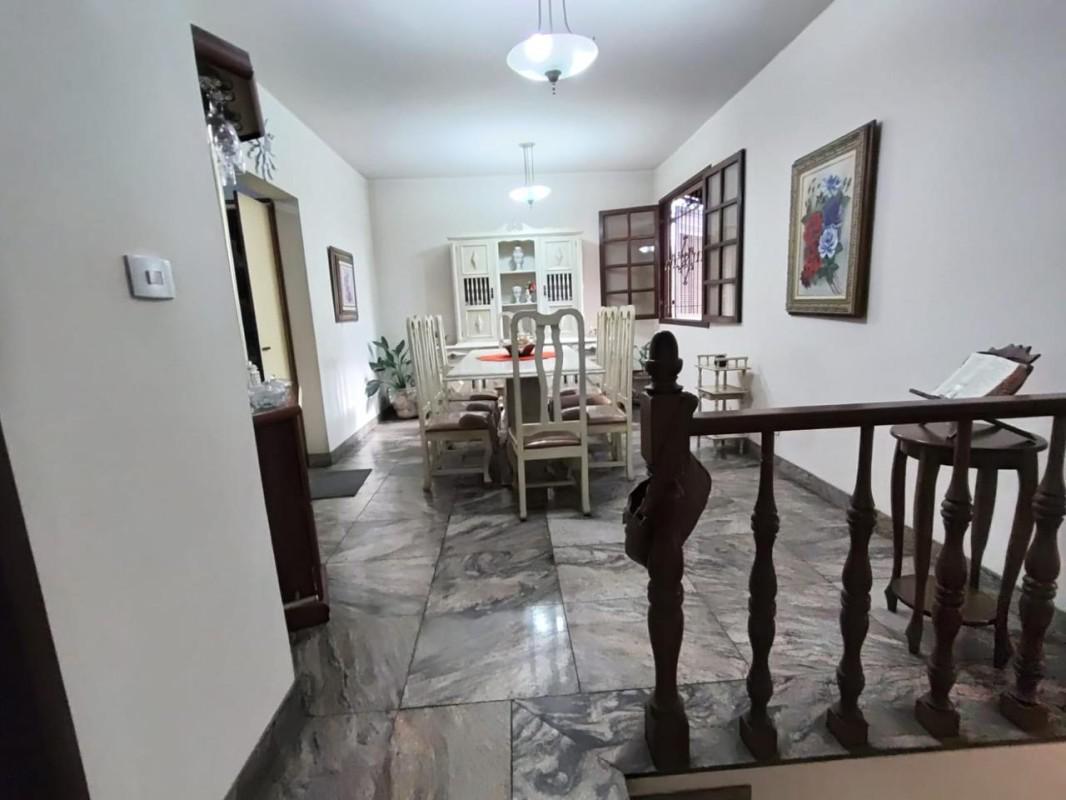 Casa, Conjunto Califórnia, 3 Quartos, 3 Vagas, 2 Suítes