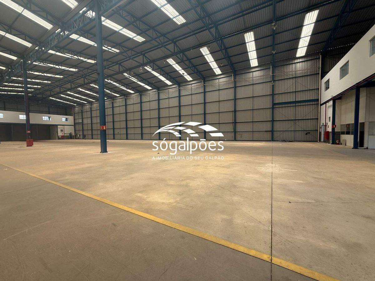 Galpão, Distrito Industrial Bandeirinhas, 9 Vagas