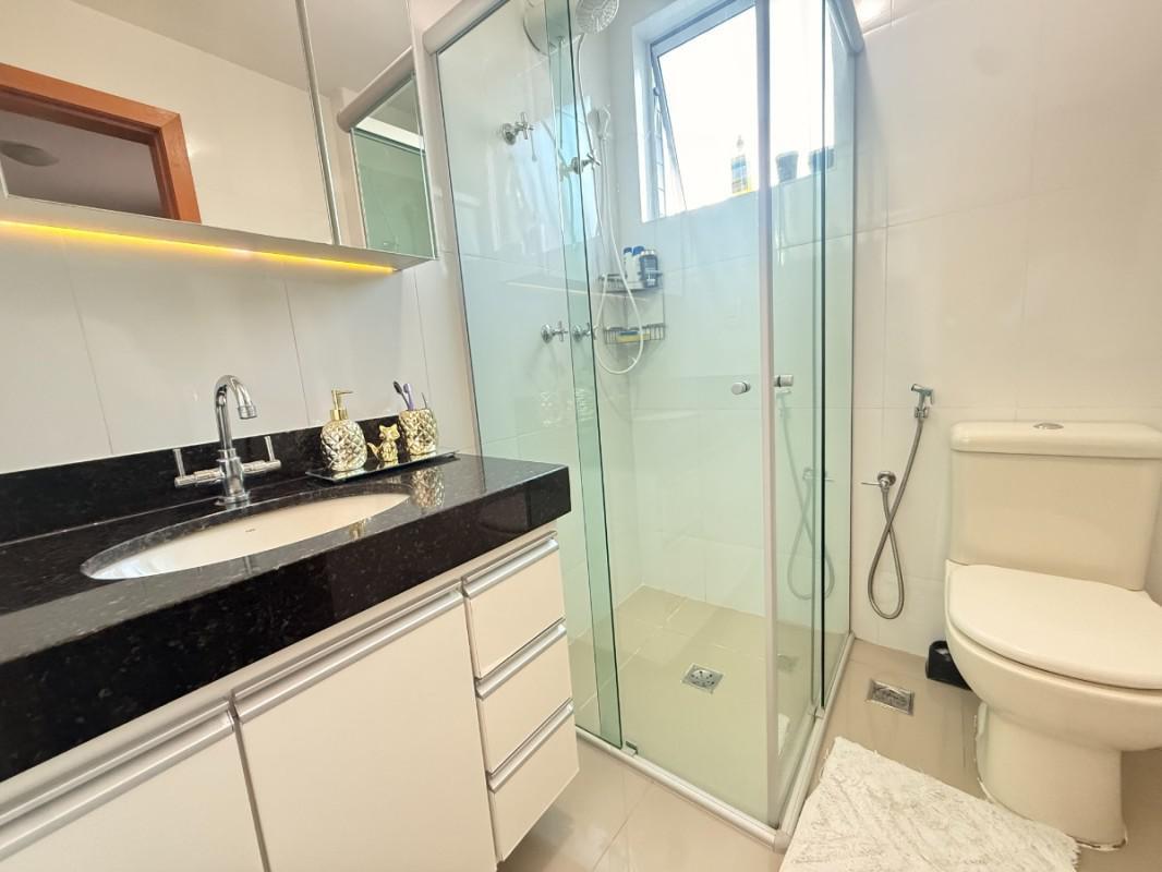 Apartamento, Sagrada Família, 3 Quartos, 2 Vagas, 1 Suíte