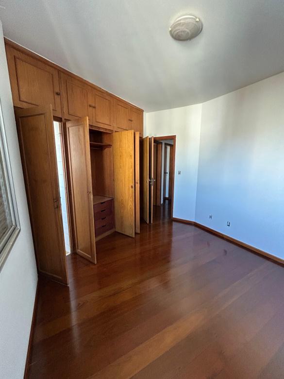Apartamento, Santo Antônio, 4 Quartos, 3 Vagas, 1 Suíte