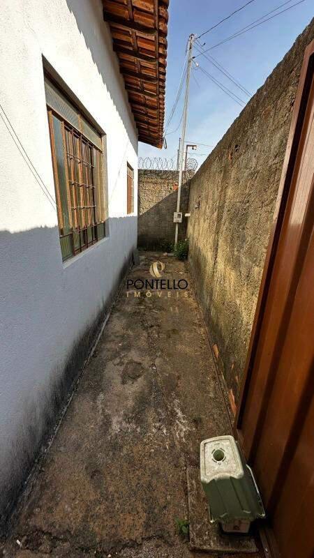 Casa, Verde Vale, 2 Quartos, 3 Vagas