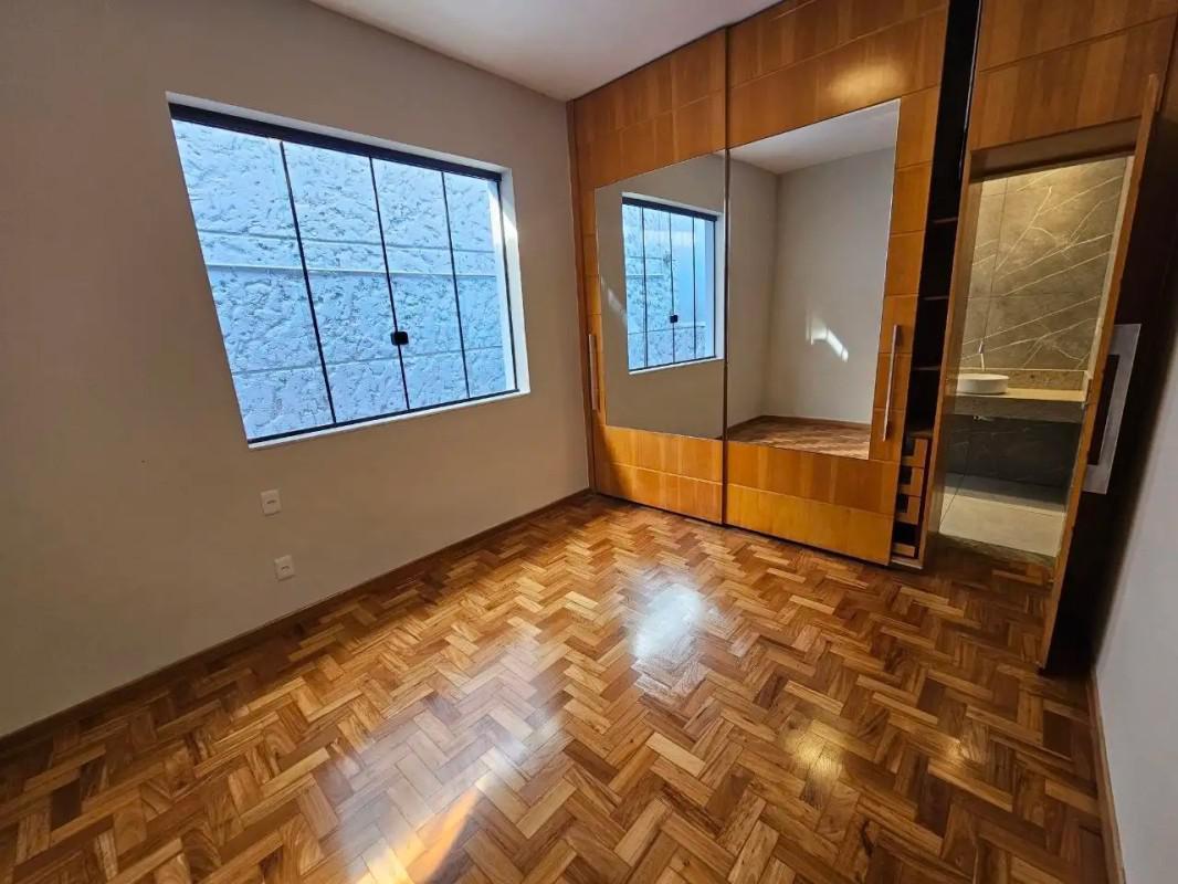 Casa, São Lucas, 3 Quartos, 4 Vagas, 2 Suítes