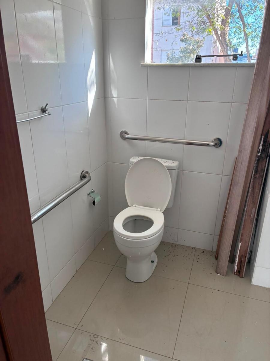 Andar, Castelo, 0 Quarto, 0 Vaga
