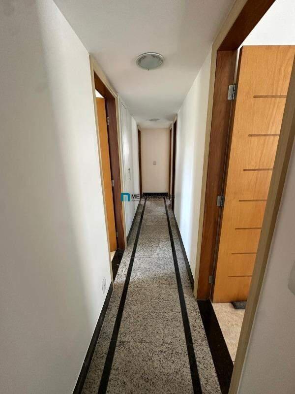 Apartamento, Funcionários, 4 Quartos, 2 Vagas, 1 Suíte