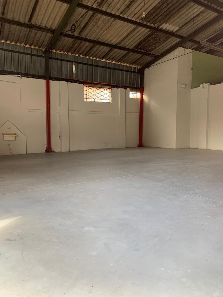 Galpão, Santa Inês, 0 Quarto, 8 Vagas