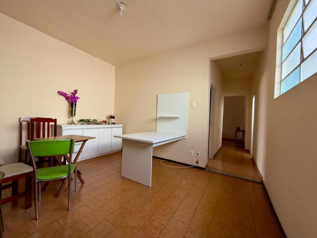 Apartamento, Centro, 2 Quartos, 0 Vaga, 1 Suíte