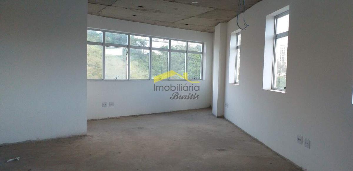 Sala, Estoril, 4 Vagas