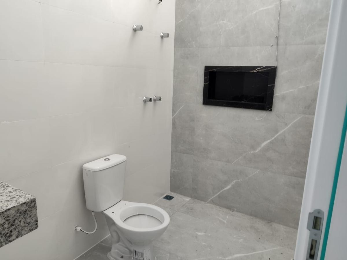 Casa, Candelária, 3 Quartos, 2 Vagas, 1 Suíte