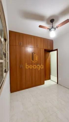 Casa, Arvoredo, 2 Quartos, 2 Vagas, 1 Suíte