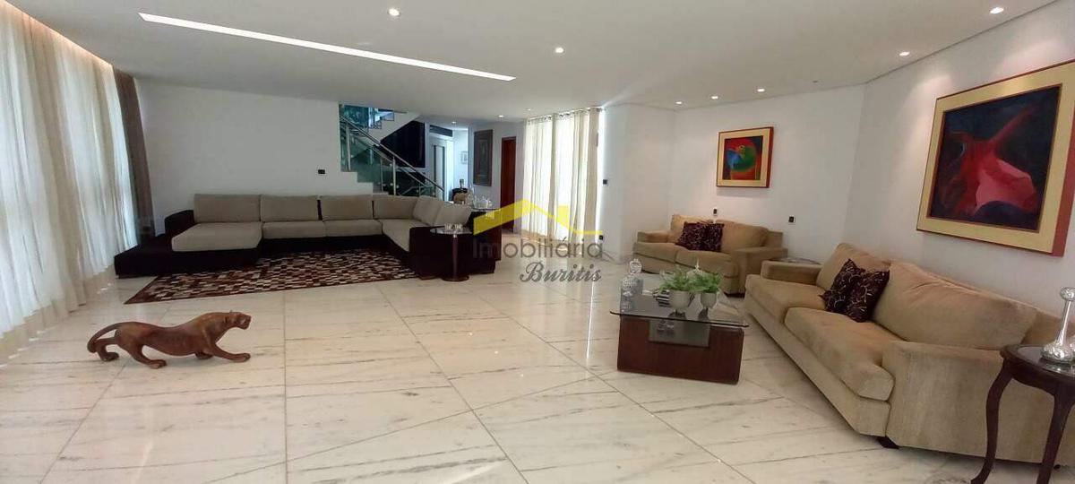 Casa, Buritis, 6 Quartos, 5 Vagas, 6 Suítes