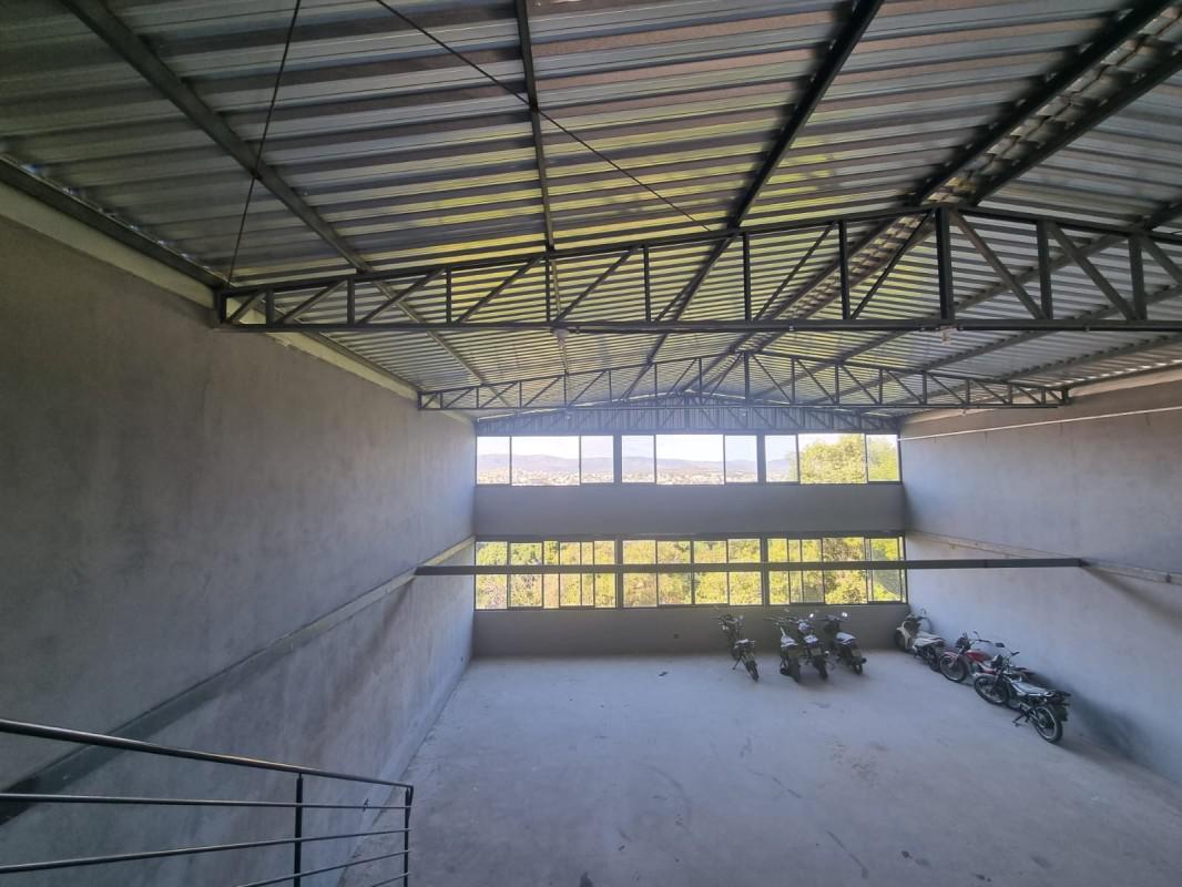 Andar, Lindéia, 0 Quarto, 0 Vaga