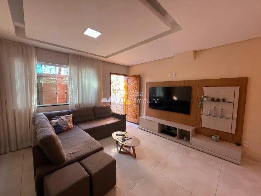Casa, Planalto, 3 Quartos, 2 Vagas, 1 Suíte
