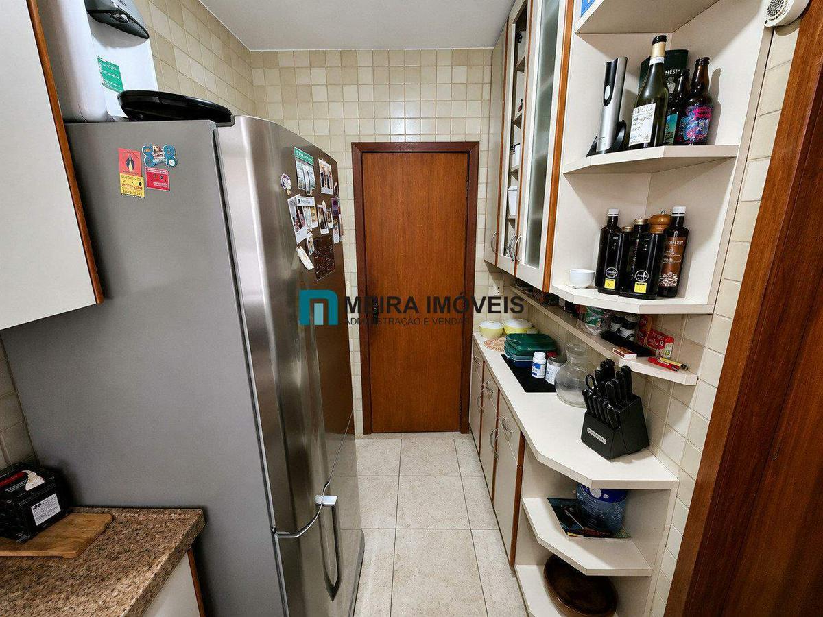 Apartamento, Vila Paris, 2 Quartos, 1 Vaga