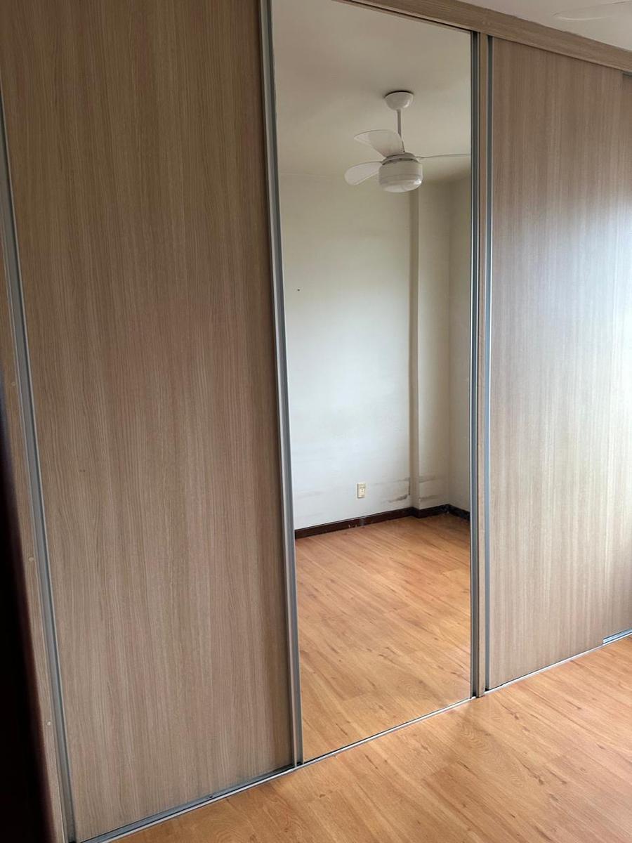 Apartamento, Sagrada Família, 2 Quartos, 1 Vaga, 1 Suíte