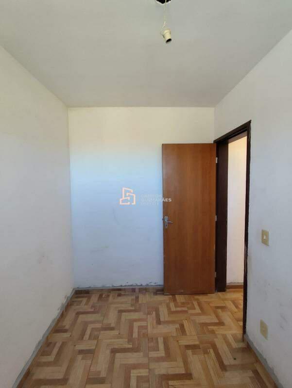 Apartamento, Solar do Barreiro, 2 Quartos, 1 Vaga