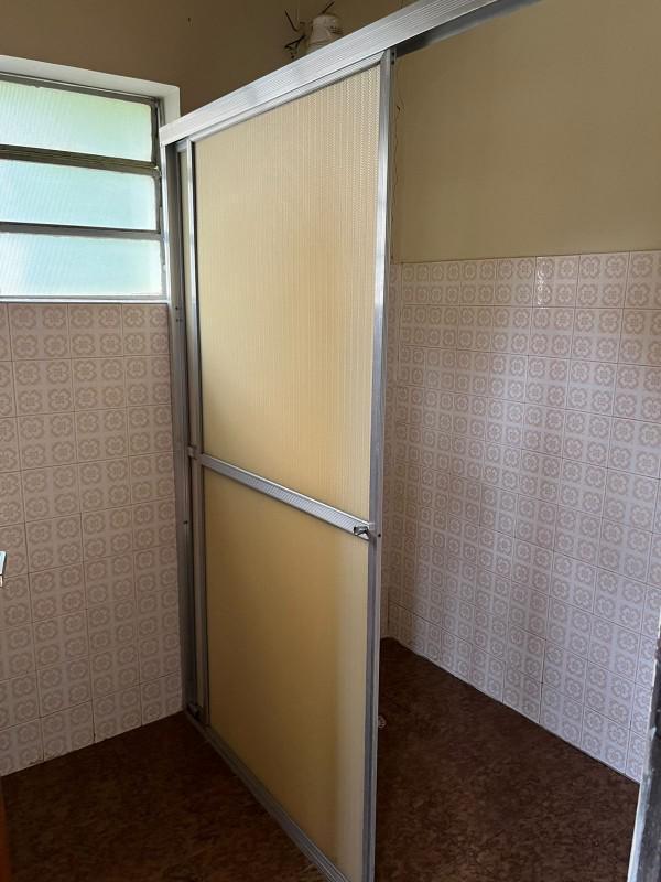 Casa, Centro, 4 Quartos, 0 Vaga