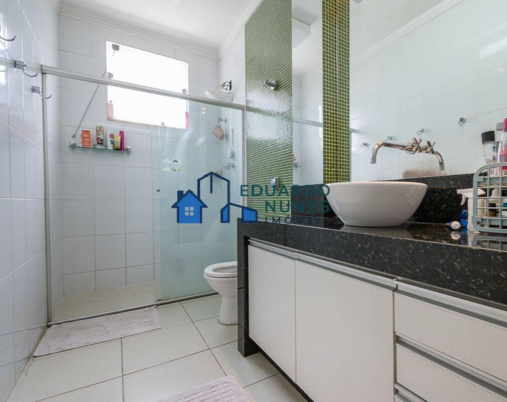 Apartamento, Funcionários, 4 Quartos, 1 Vaga, 1 Suíte