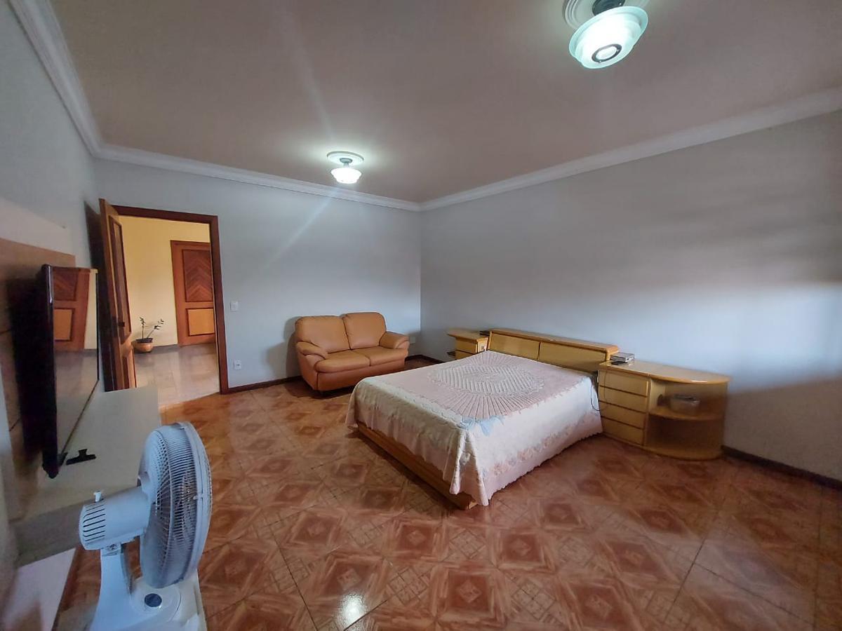 Casa, Palmares, 4 Quartos, 5 Vagas, 1 Suíte