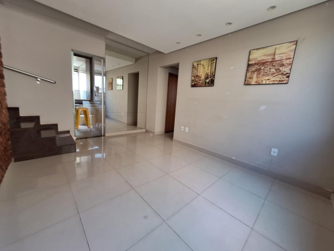 Cobertura, Paquetá, 2 Quartos, 2 Vagas, 1 Suíte
