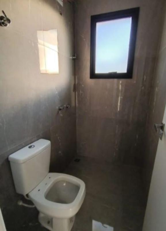Casa, Planalto, 3 Quartos, 0 Vaga, 1 Suíte
