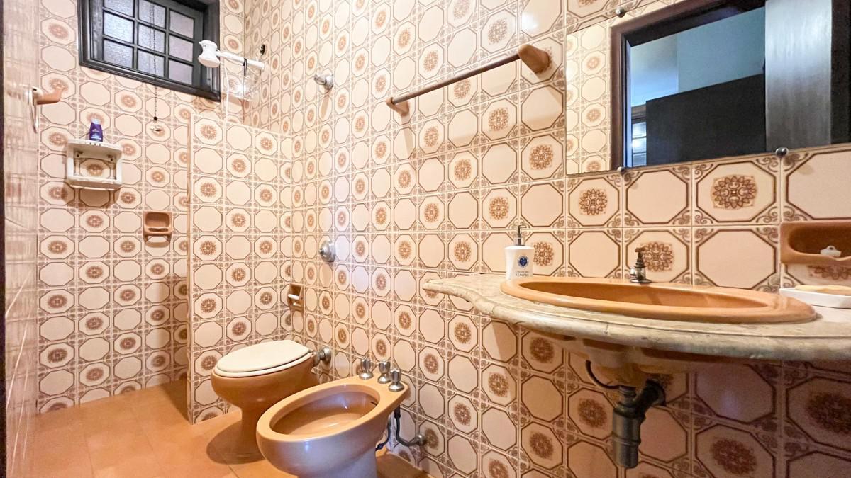 Casa, São Luiz (pampulha), 6 Quartos, 10 Vagas, 3 Suítes